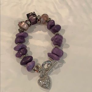 Beautiful new purple bead bracelet